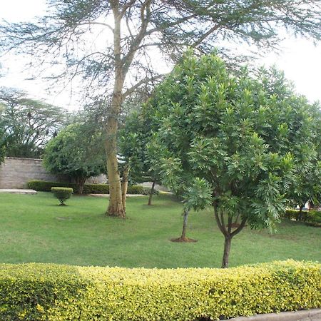 Acacia Villas Nanyuki Exteriör bild