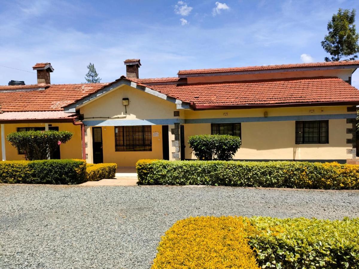 Acacia Villas Nanyuki Exteriör bild