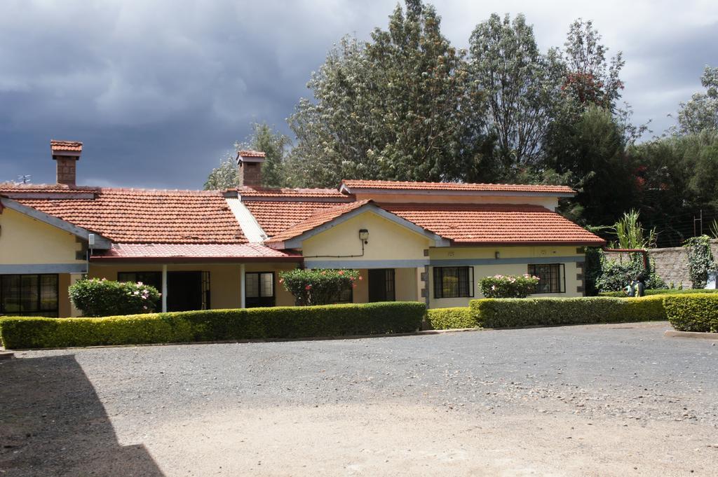 Acacia Villas Nanyuki Exteriör bild